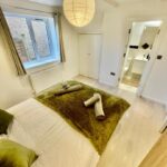 beautiful 3 bedroom apartment in cambridge sleeps 7, photo 18